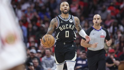 开云-波蒂斯：利拉德绝对名人堂级别 在他的巅峰除了詹库谁也夺不了冠