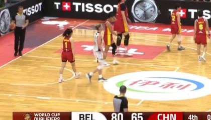 开云平台-女篮惨败比利时！全员低头沮丧，张子宇累坏，郑薇赛后与全队拥抱