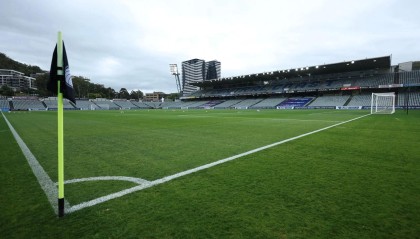 澳媒：因被澳职联托管，中央海岸水手青训学院被清算