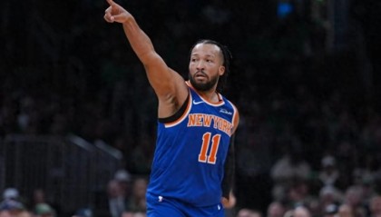 布伦森联盟前十掺水？尼克斯2.2亿阵容陪跑，纽约之王选错人了